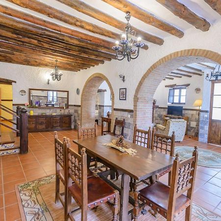 Holiday Home El Pilarillo Piscina Compartida Alcaucín Eksteriør billede