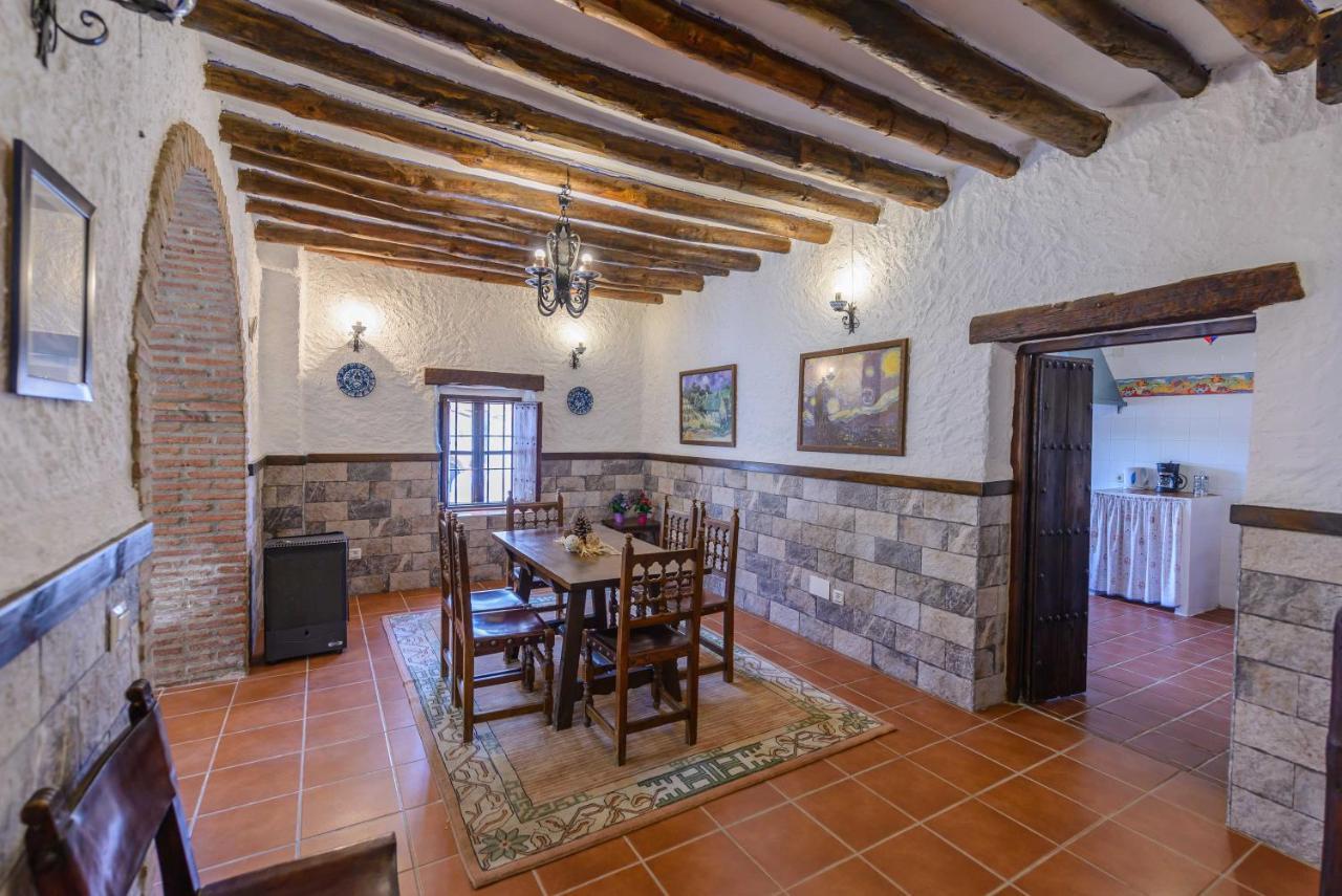Holiday Home El Pilarillo Piscina Compartida Alcaucín Eksteriør billede