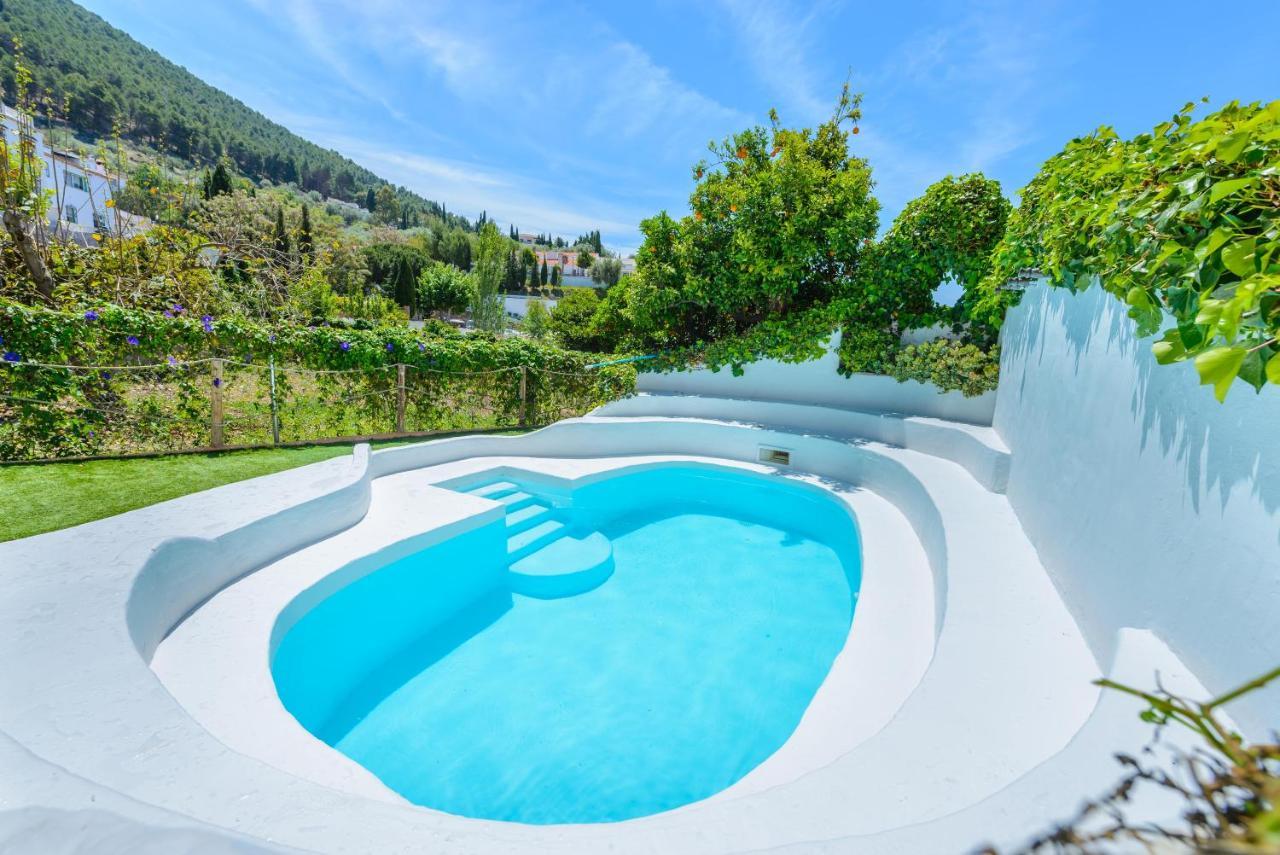 Holiday Home El Pilarillo Piscina Compartida Alcaucín Eksteriør billede