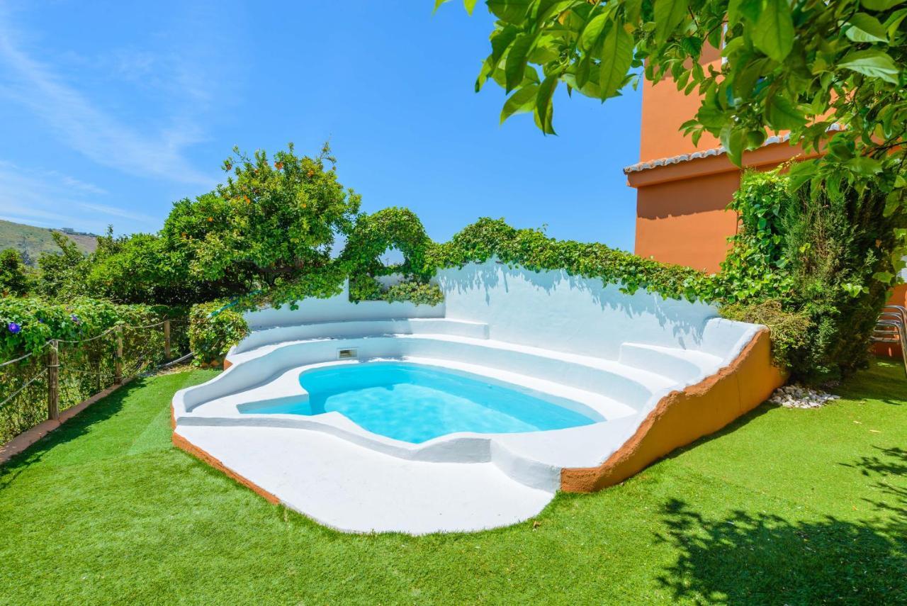 Holiday Home El Pilarillo Piscina Compartida Alcaucín Eksteriør billede