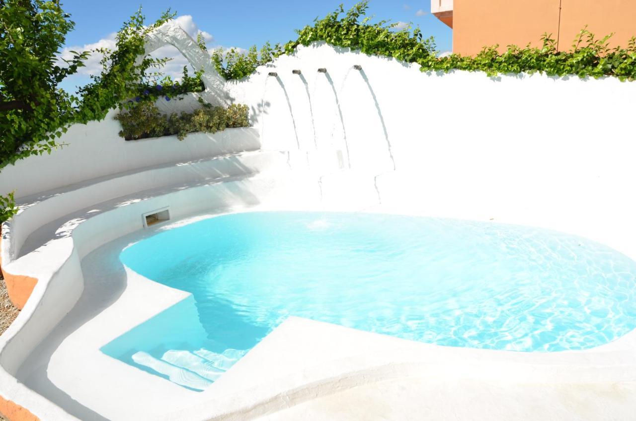 Holiday Home El Pilarillo Piscina Compartida Alcaucín Eksteriør billede